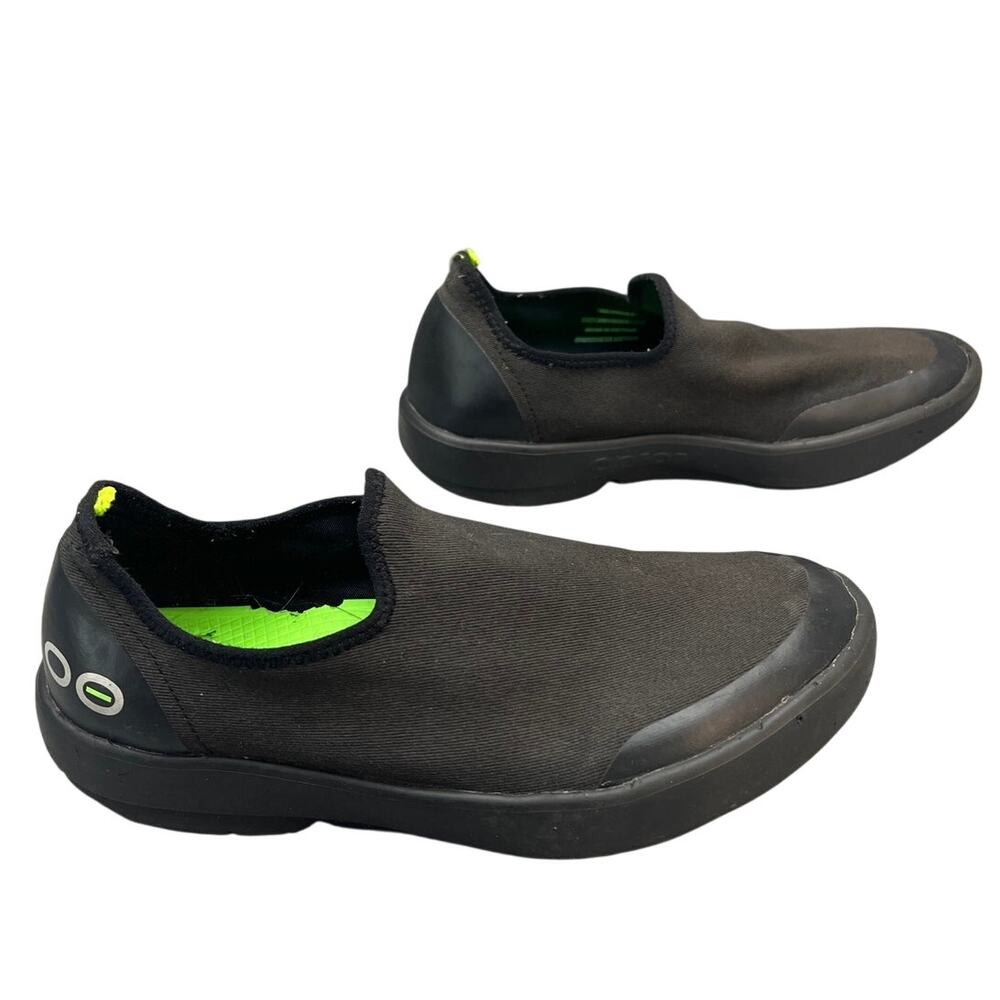 OOFOS OOmg eeZee Black Slip On Low Recovery Shoe Thick Sole Sneaker Women 9.5 - Picture 4 of 8